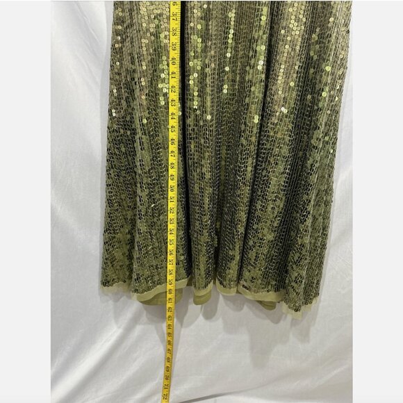 NWT $598 Mac Duggal [ 8 ] Sequined Butterfly Sleeve Wrap Over A Line‎ Gown #Q699 - Picture 8 of 15